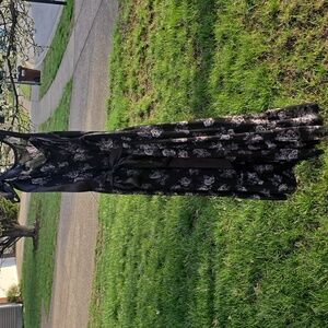 Hot Topic Black Floral Dress